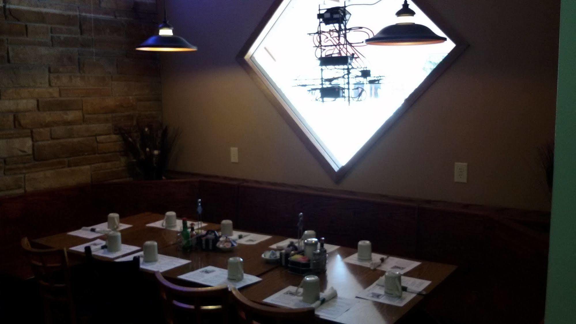 Hotel Blue Top Inn Stevens Point Bagian luar foto
