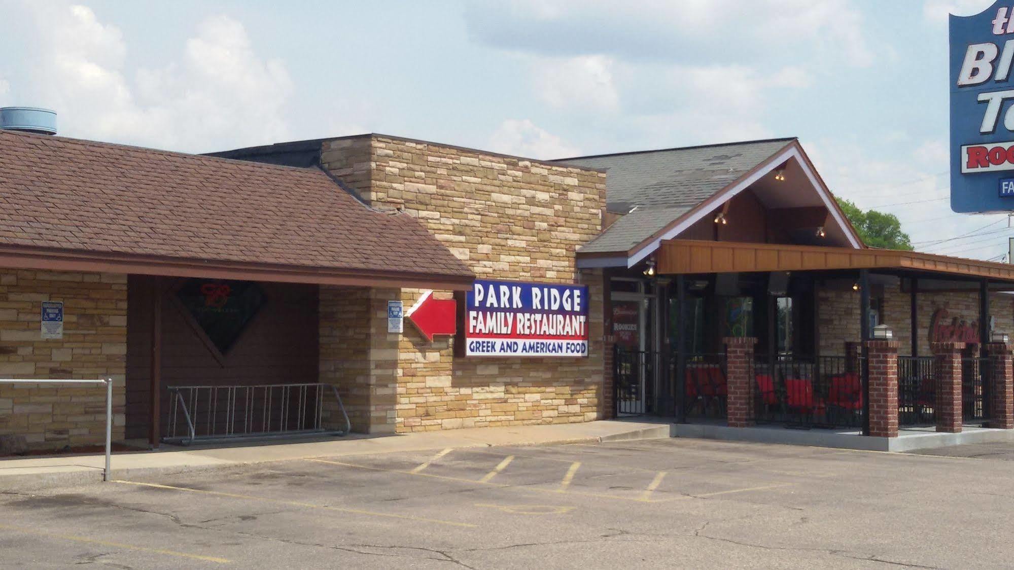 Hotel Blue Top Inn Stevens Point Bagian luar foto